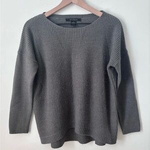 89th & Madison Gray Ribbed Crew Neck Sweater